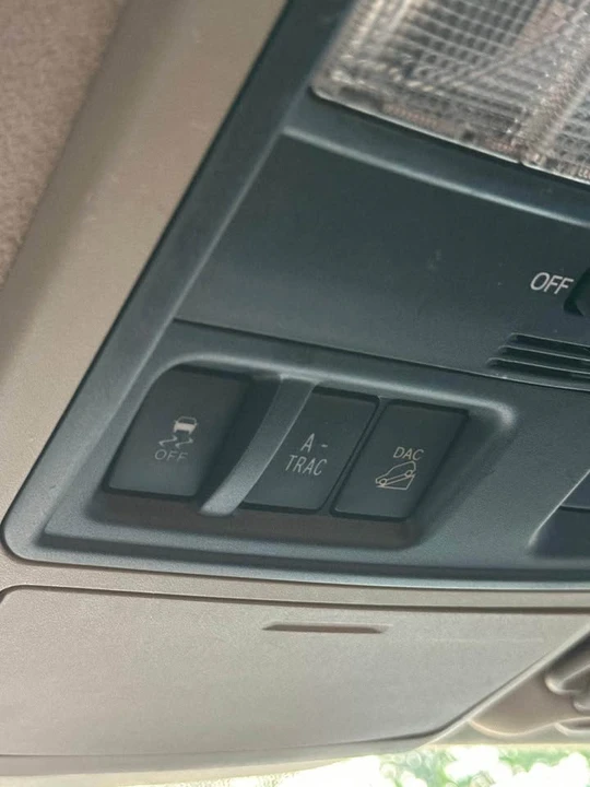 2014 Toyota 4Runner 5th Gen - Image 6 of 19