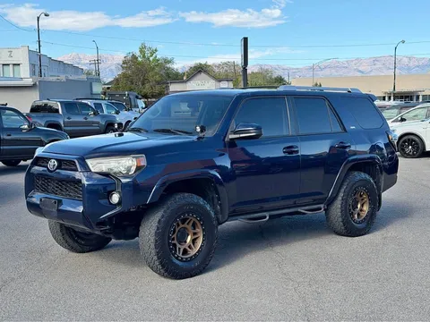 2014 Toyota 4Runner SR5 Sport Utility 4D