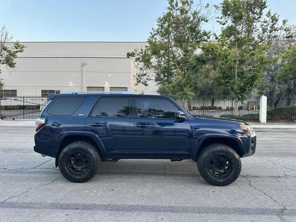 2014 Toyota 4Runner 5th Gen - Image 16 of 19