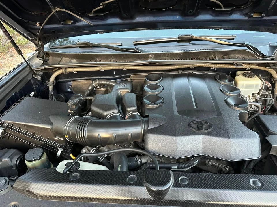 2014 Toyota 4Runner 5th Gen - Image 15 of 19