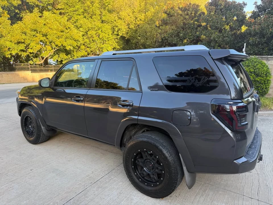 2014 Toyota 4Runner 5th Gen - Image 4 of 15
