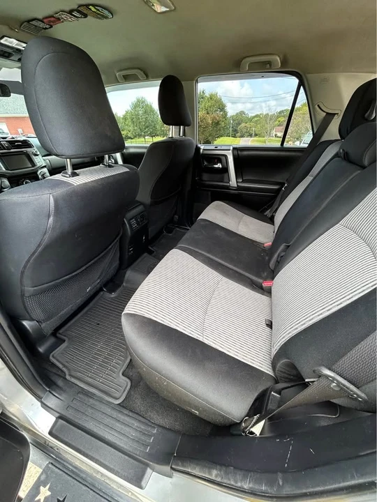 2014 Toyota 4Runner 5th Gen - Image 9 of 18