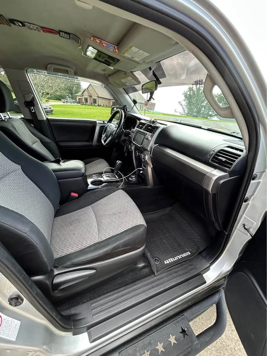 2014 Toyota 4Runner 5th Gen - Image 11 of 18