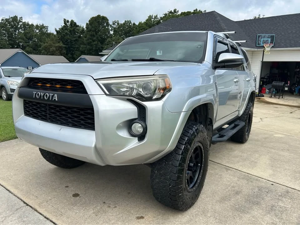 2014 Toyota 4Runner 5th Gen - Image 4 of 18