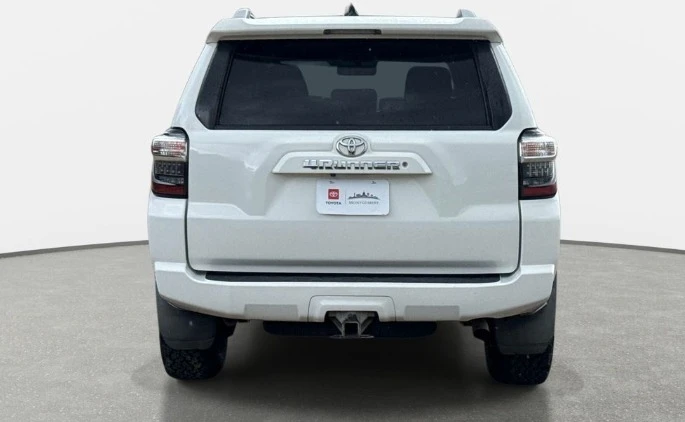 2014 Toyota 4Runner 5th Gen - Image 5 of 11