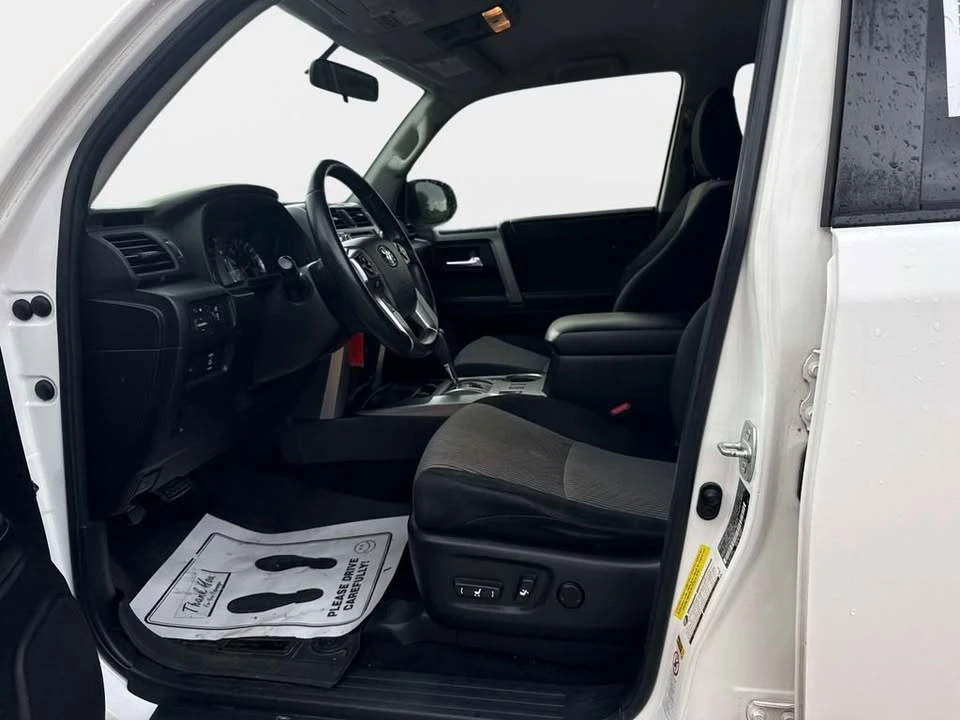 2014 Toyota 4Runner 5th Gen - Image 8 of 11