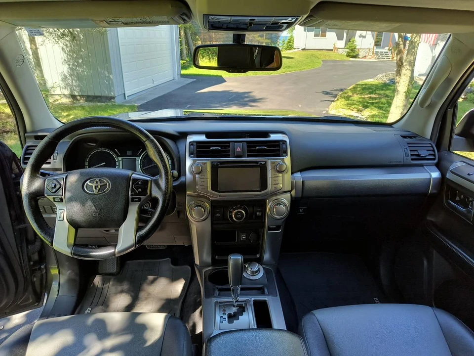 2014 Toyota 4Runner 5th Gen - Image 13 of 24