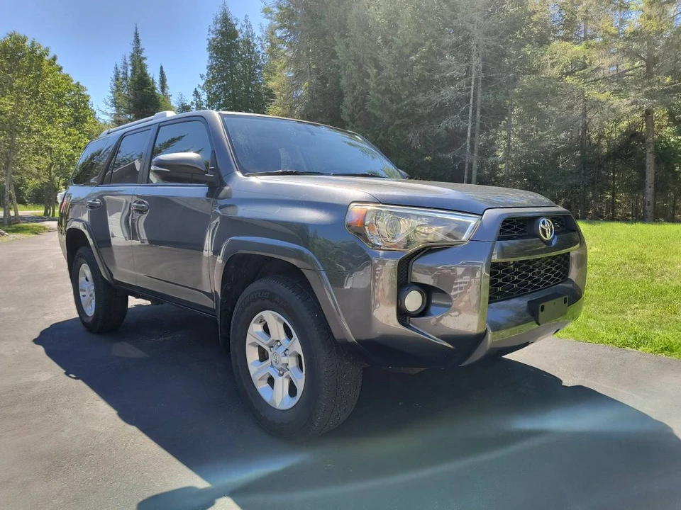 2014 Toyota 4Runner 5th Gen - Image 8 of 24