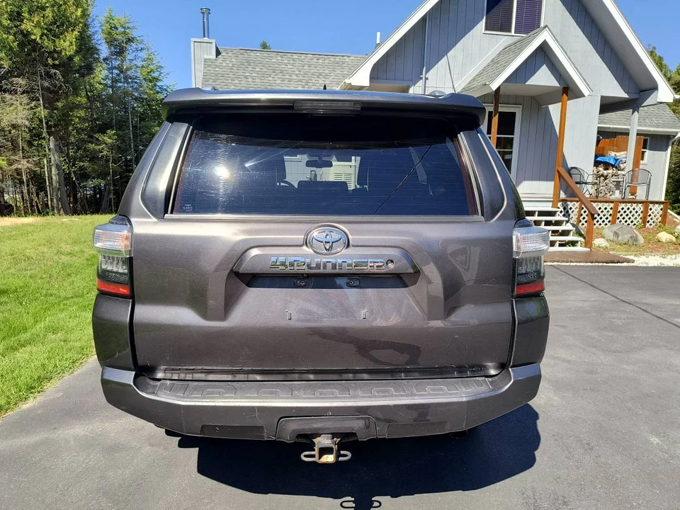 2014 Toyota 4Runner 5th Gen - Image 5 of 24