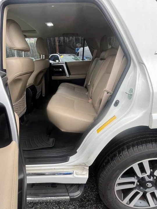 2014 Toyota 4Runner 5th Gen - Image 5 of 11