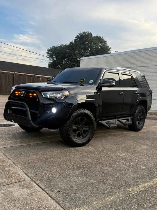 2014 Toyota 4Runner 5th Gen - Image 10 of 11