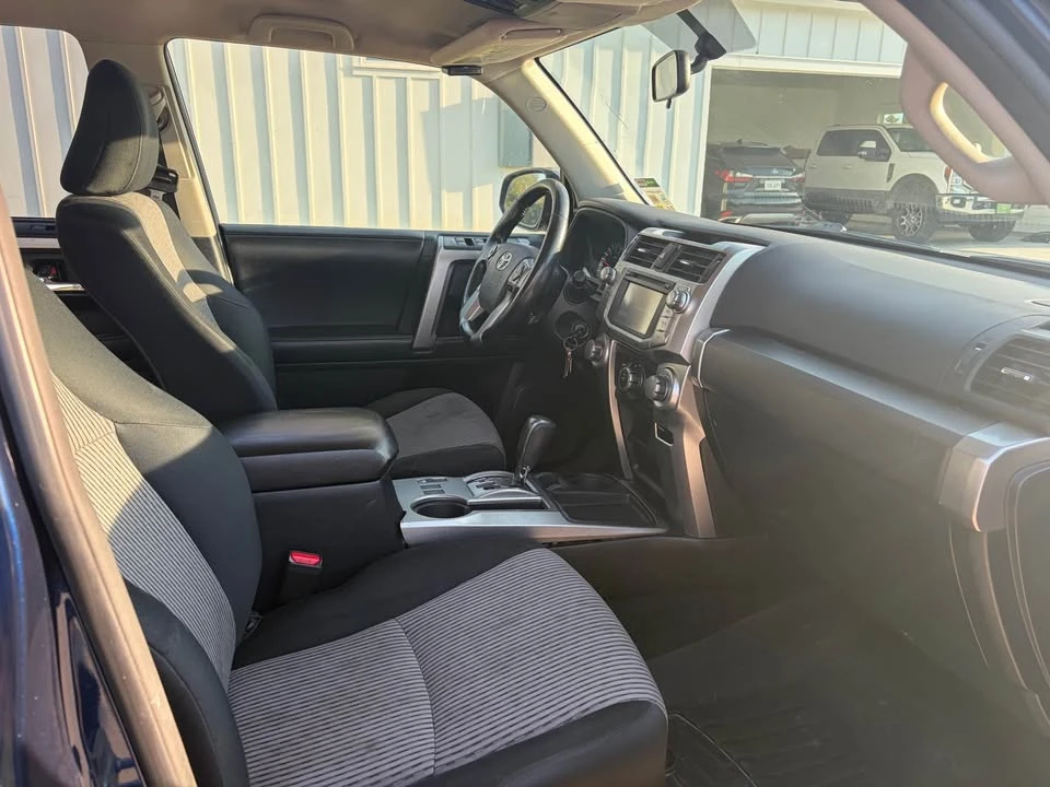 2014 Toyota 4Runner 5th Gen - Image 4 of 7