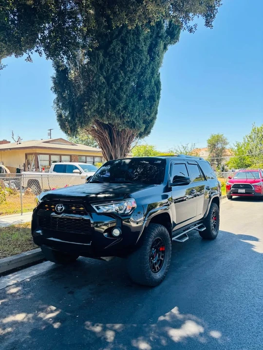 2014 Toyota 4Runner 5th Gen - Image 6 of 9