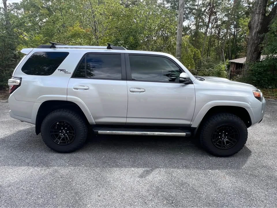2014 Toyota 4Runner 5th Gen - Image 3 of 14