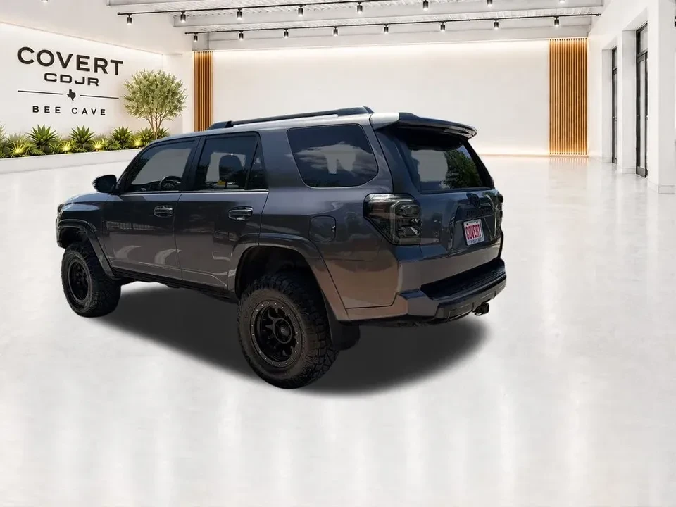2014 Toyota 4Runner 5th Gen - Image 8 of 19