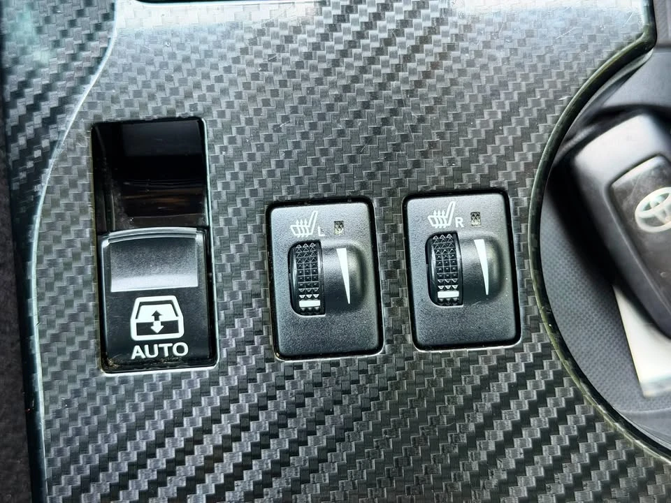 2014 Toyota 4Runner 5th Gen - Image 11 of 13