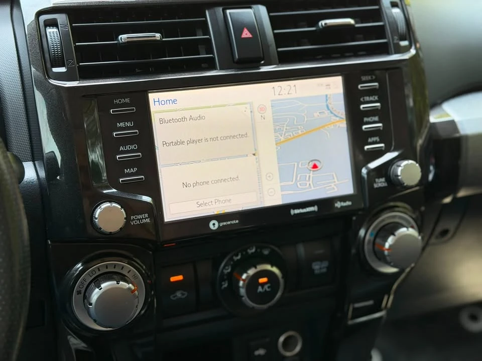 2014 Toyota 4Runner 5th Gen - Image 9 of 13