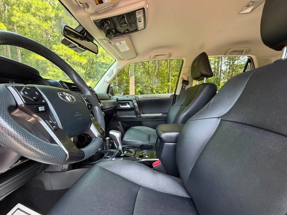 2014 Toyota 4Runner 5th Gen - Image 12 of 13