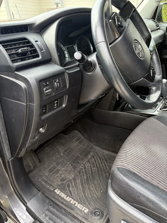 2014 Toyota 4Runner 5th Gen - Image 21 of 31