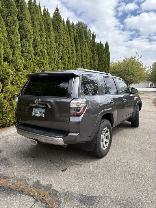 2014 Toyota 4Runner 5th Gen - Image 7 of 31