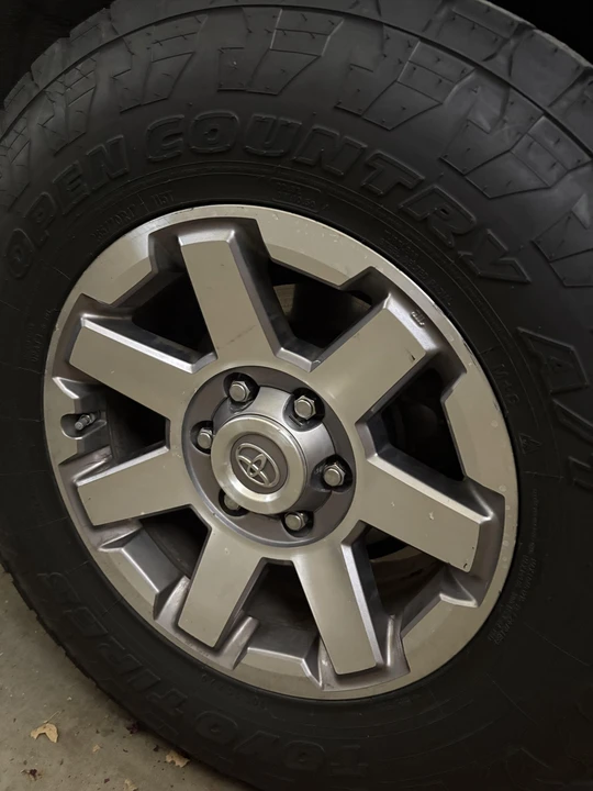 2014 Toyota 4Runner 5th Gen - Image 18 of 31