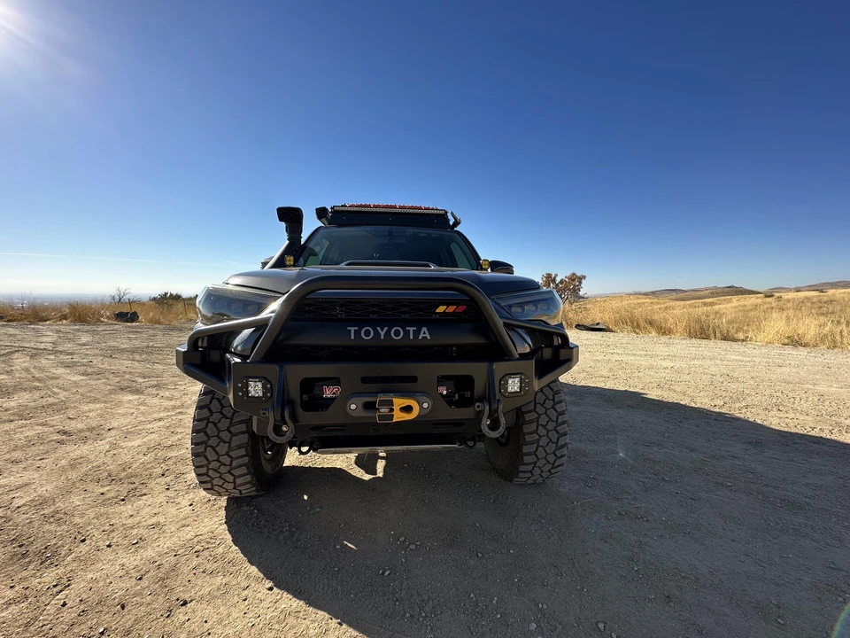 2014 Toyota 4Runner 5th Gen - Image 6 of 30