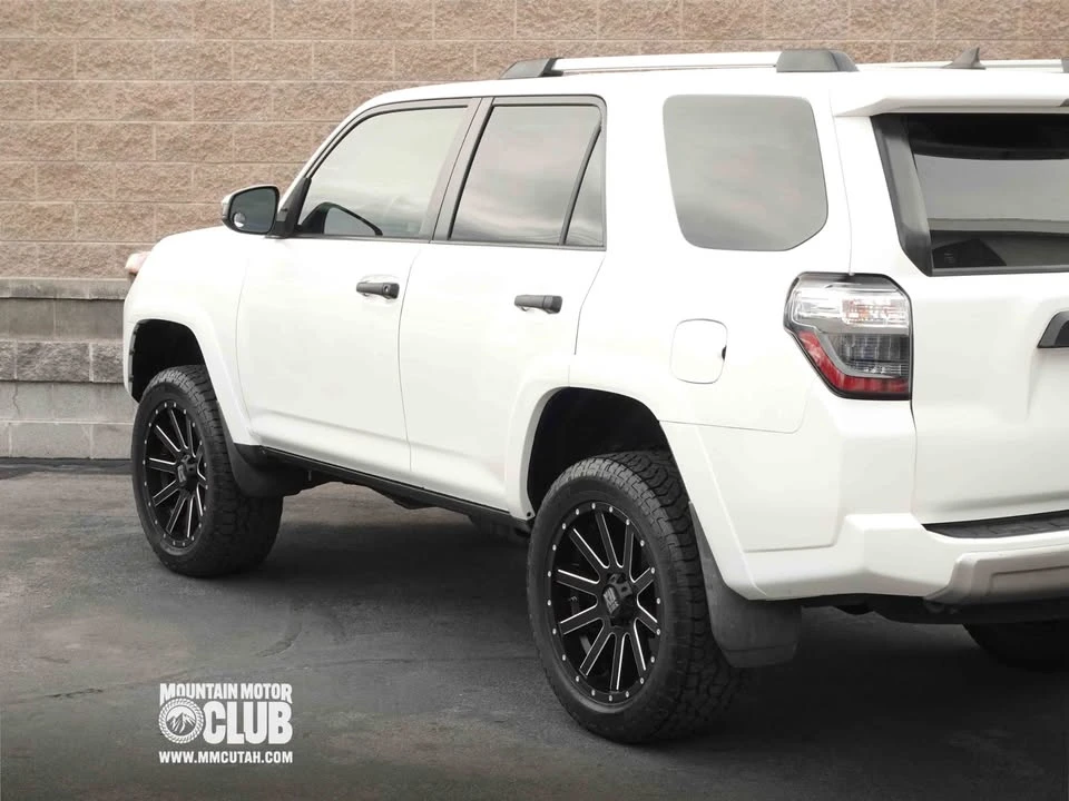 2014 Toyota 4Runner 5th Gen - Image 6 of 20