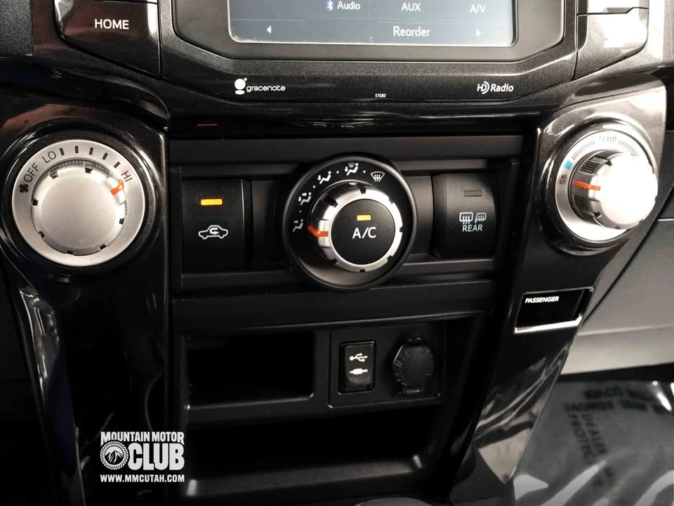 2014 Toyota 4Runner 5th Gen - Image 17 of 20
