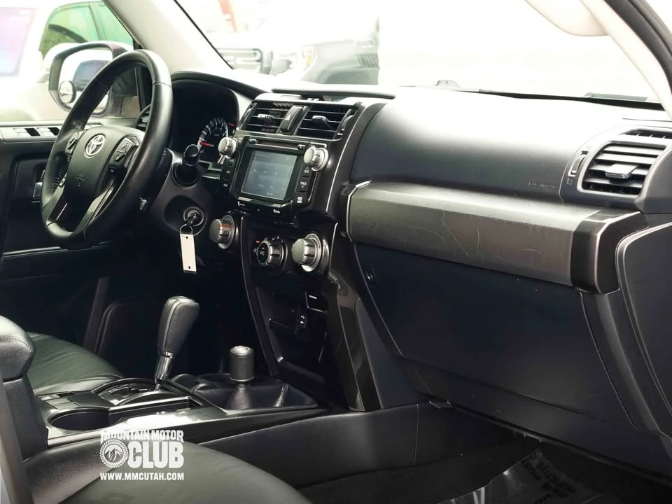 2014 Toyota 4Runner 5th Gen - Image 14 of 20