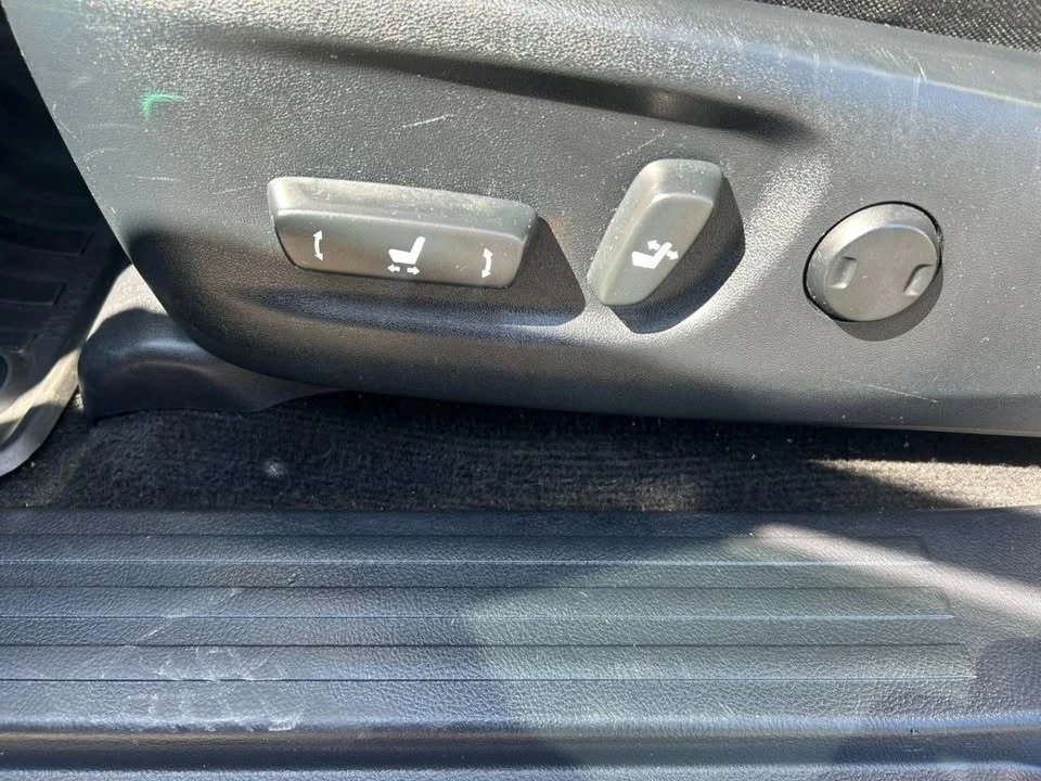 2014 Toyota 4Runner 5th Gen - Image 10 of 16