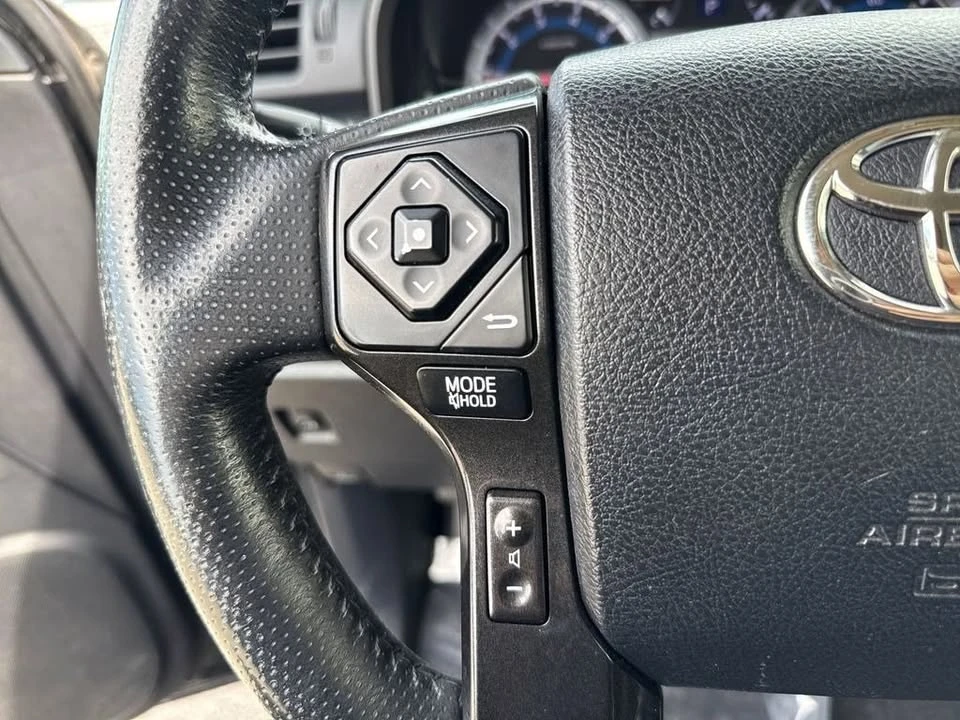 2014 Toyota 4Runner 5th Gen - Image 10 of 20