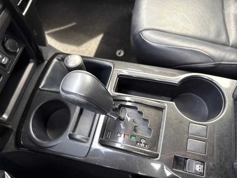2014 Toyota 4Runner 5th Gen - Image 16 of 20