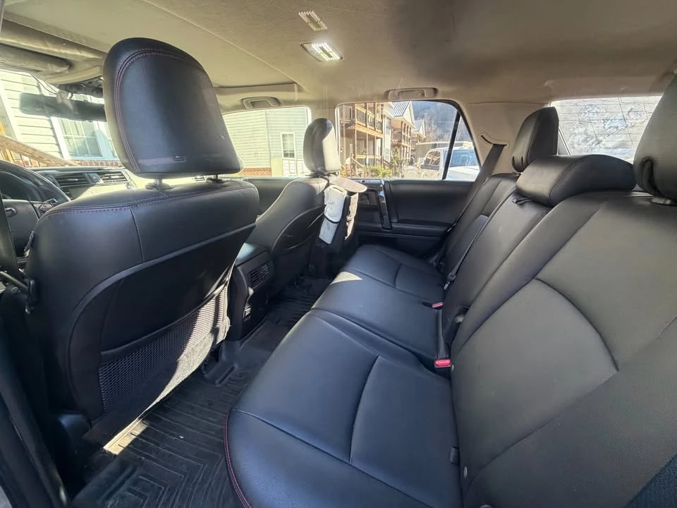 2014 Toyota 4Runner 5th Gen - Image 7 of 9