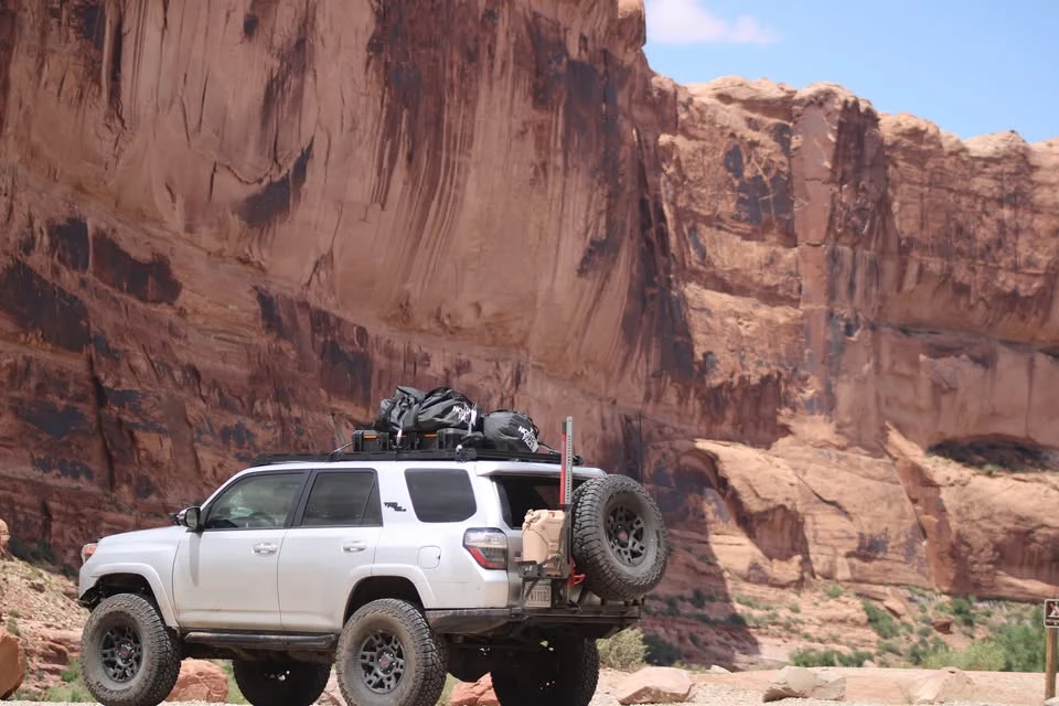 2014 Toyota 4Runner 5th Gen - Image 5 of 9