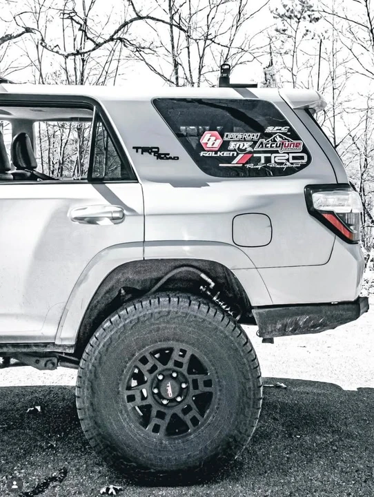 2014 Toyota 4Runner 5th Gen - Image 4 of 9