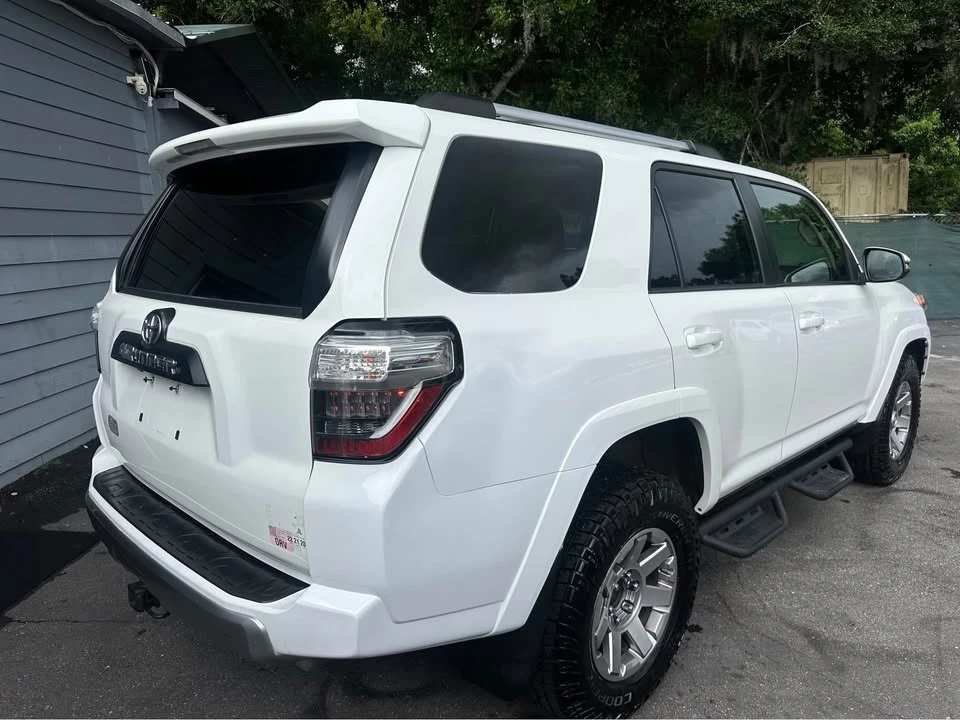 2014 Toyota 4Runner 5th Gen - Image 4 of 17