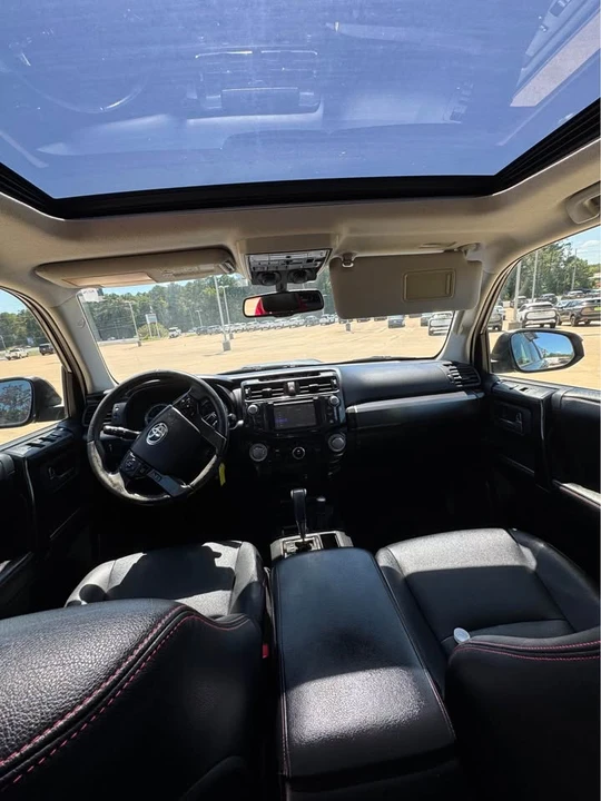 2014 Toyota 4Runner 5th Gen - Image 10 of 16