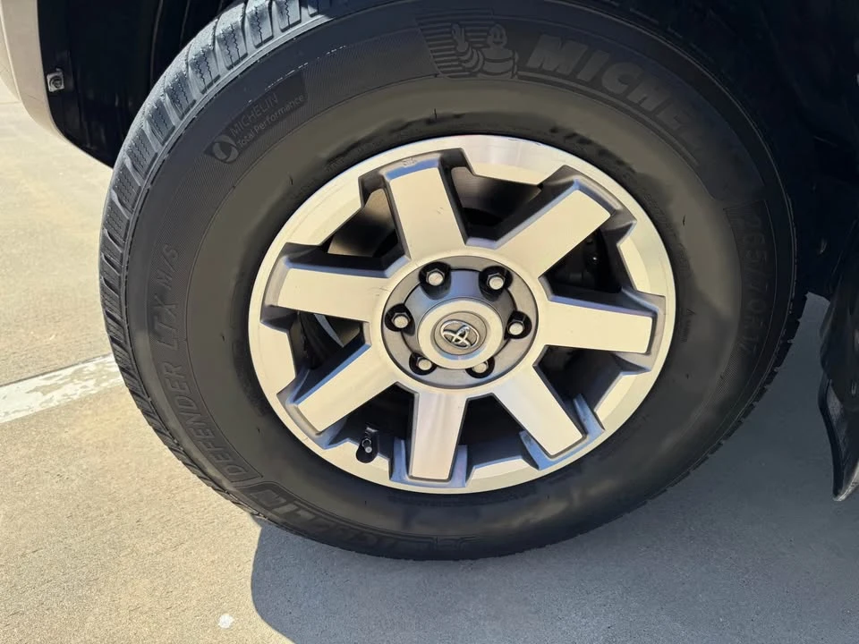 2014 Toyota 4Runner 5th Gen - Image 14 of 16