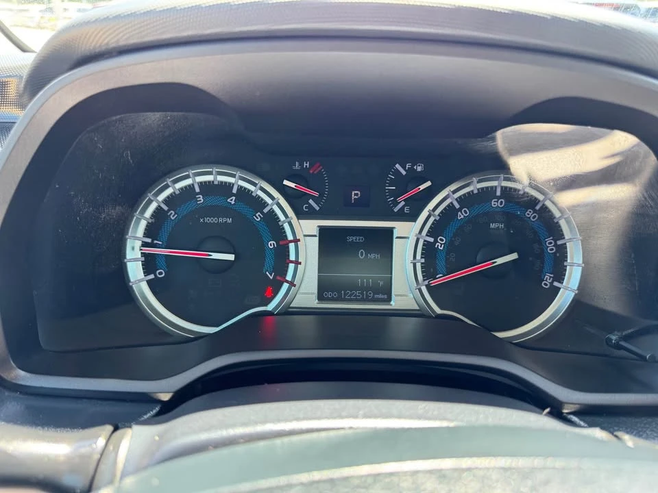 2014 Toyota 4Runner 5th Gen - Image 8 of 16