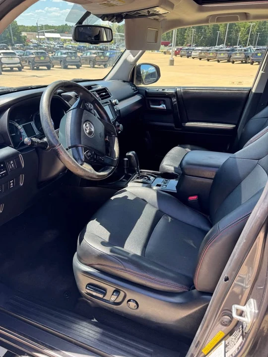 2014 Toyota 4Runner 5th Gen - Image 12 of 16