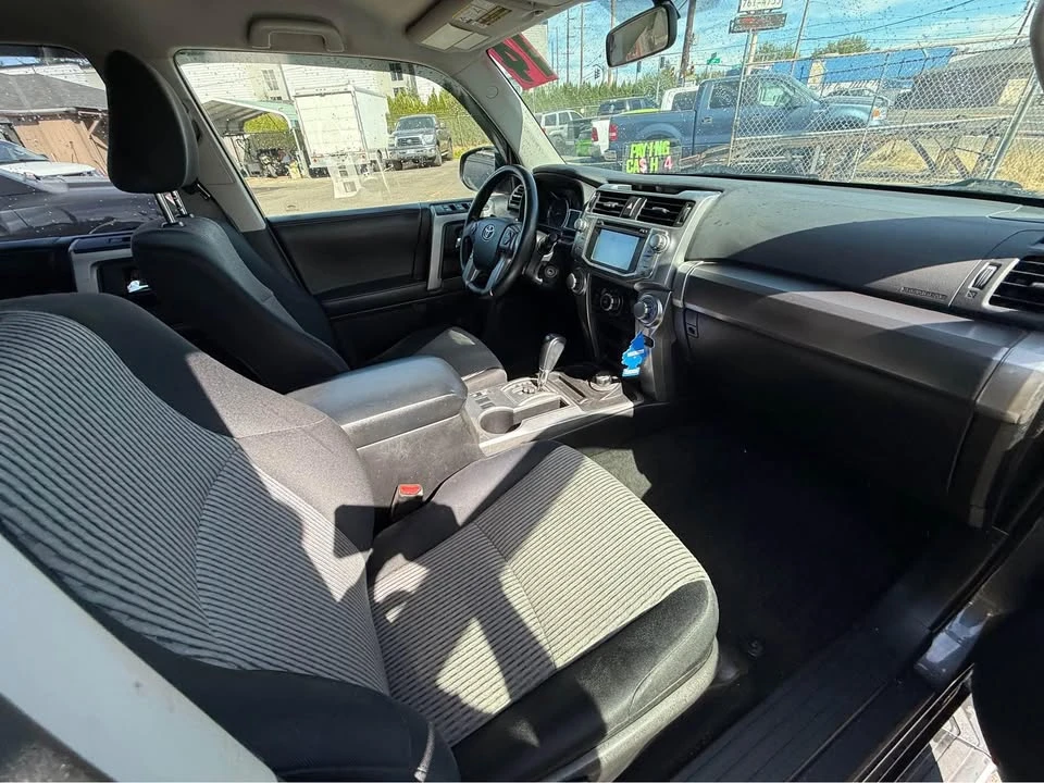 2014 Toyota 4Runner 5th Gen - Image 5 of 6