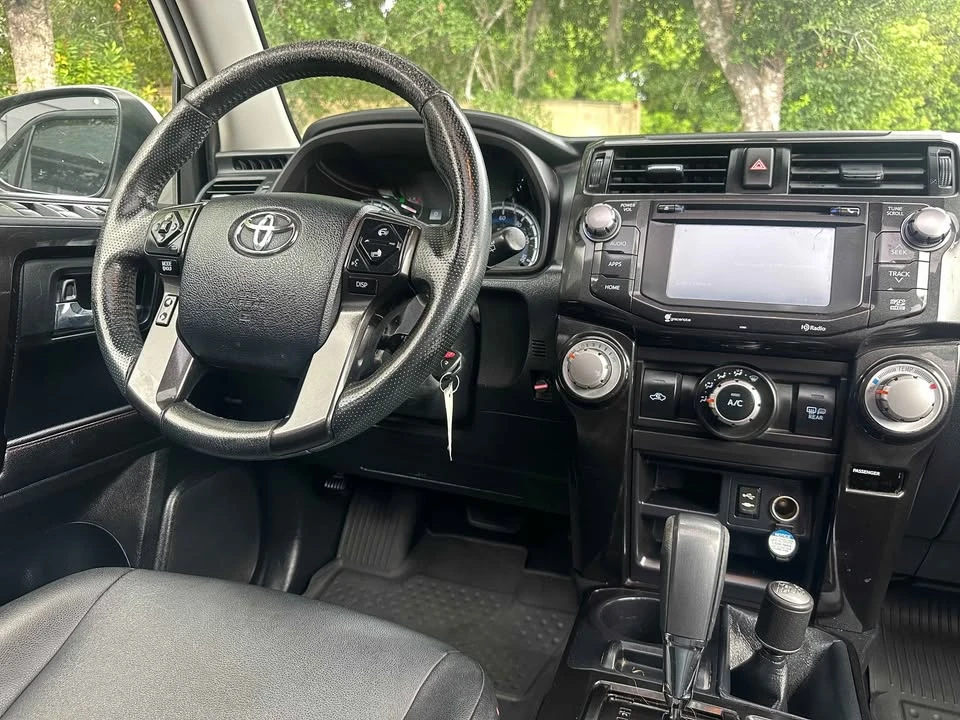 2014 Toyota 4Runner 5th Gen - Image 9 of 17