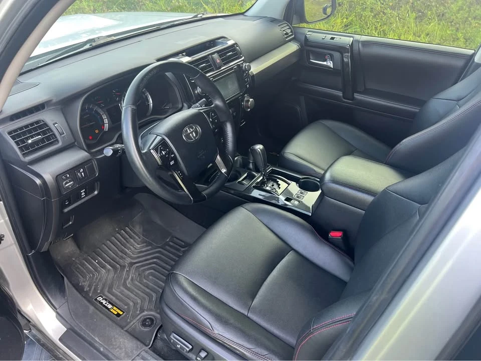 2014 Toyota 4Runner 5th Gen - Image 6 of 14