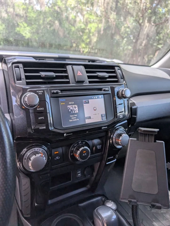 2014 Toyota 4Runner 5th Gen - Image 3 of 11