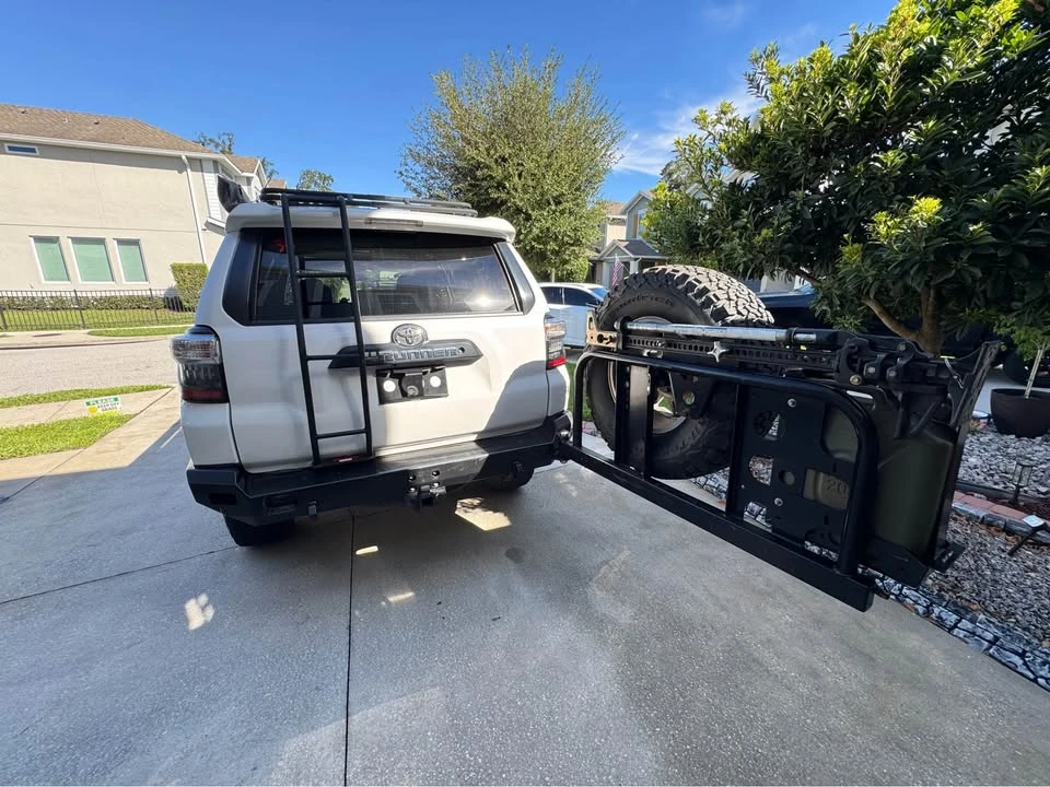 2014 Toyota 4Runner 5th Gen - Image 6 of 11