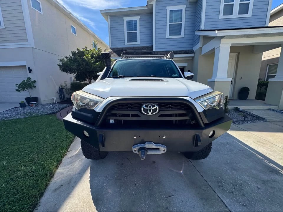 2014 Toyota 4Runner 5th Gen - Image 2 of 11
