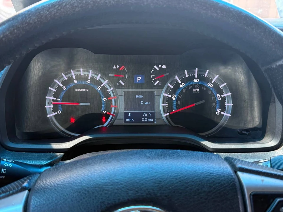 2014 Toyota 4Runner 5th Gen - Image 8 of 11