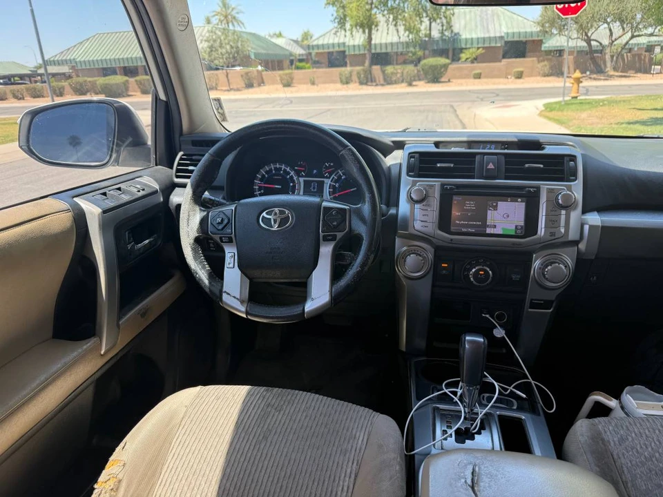 2014 Toyota 4Runner 5th Gen - Image 7 of 11