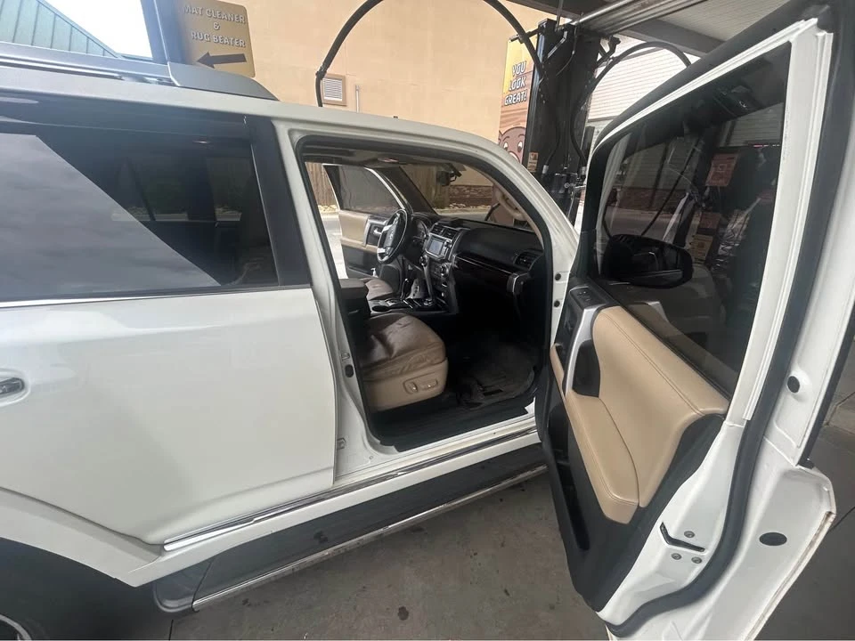 2014 Toyota 4Runner 5th Gen - Image 14 of 15
