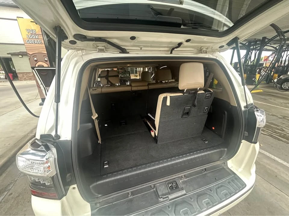 2014 Toyota 4Runner 5th Gen - Image 10 of 15